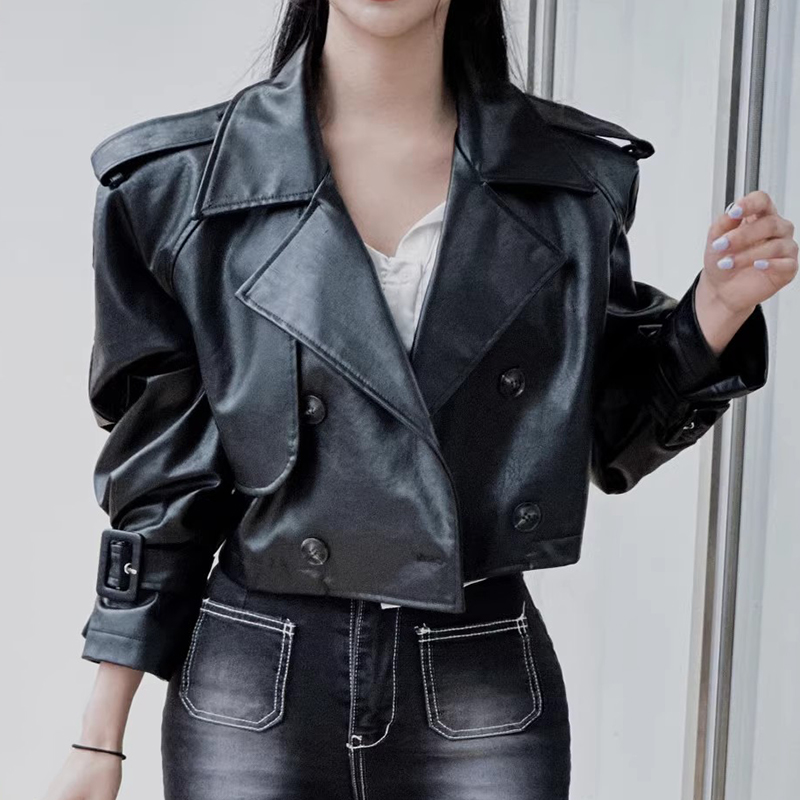シックな秋のハイエンドの感触ルーズ多用途二列ボタン長袖 PU レザージャケットショートアウター女性のための