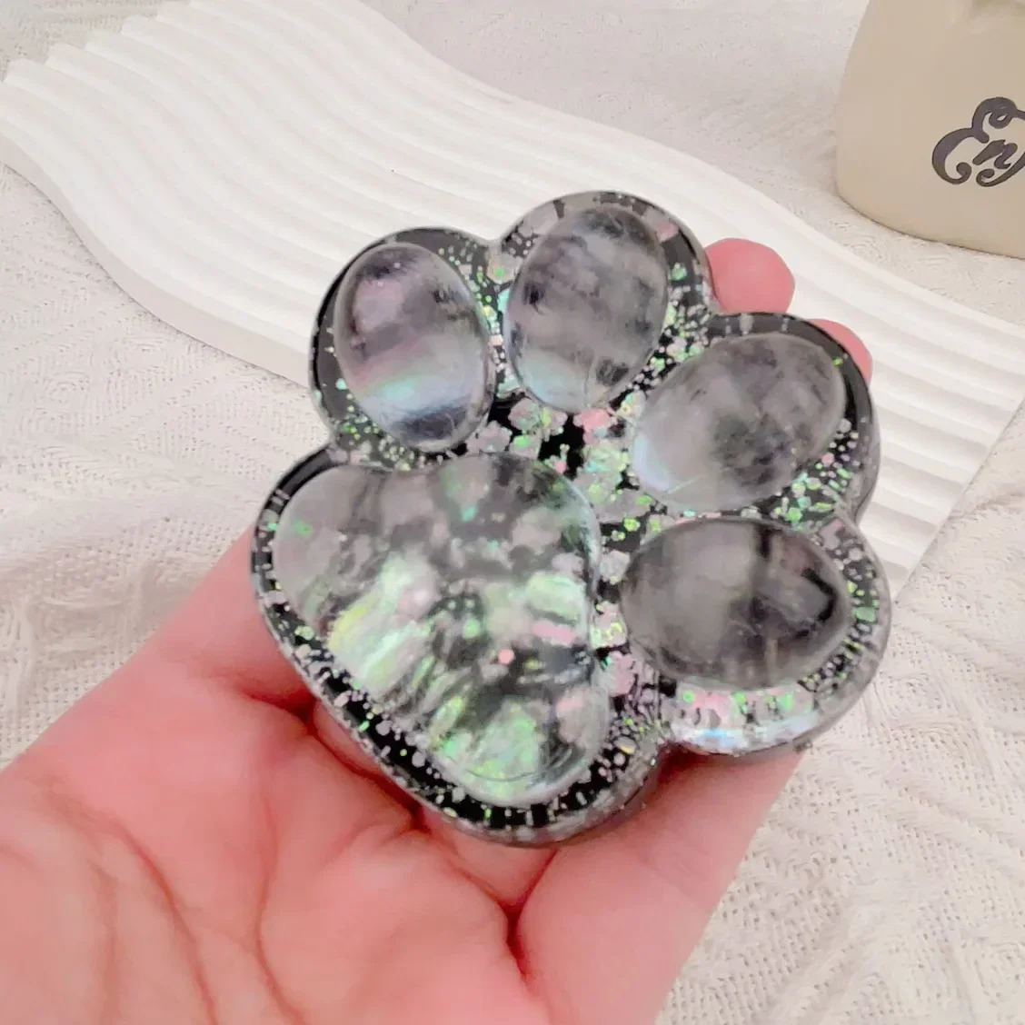 New Cute Sequin Soft Cat Claw Squishy Fidget Toy Slow Rebound Stress Relief Toy Pinch Decompression Cat Paw Soft Squeeze Toy
