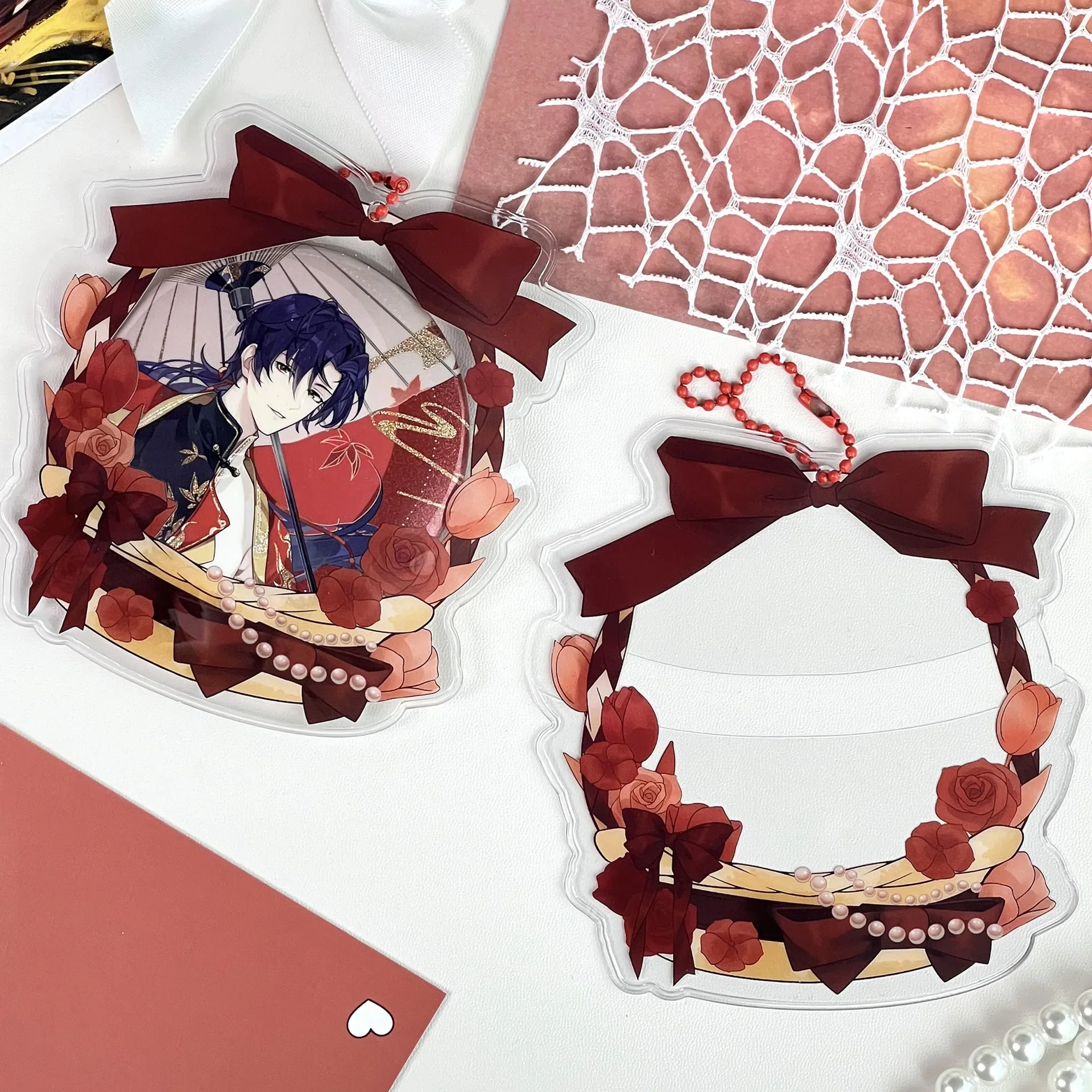 ญี่ปุ่นความงามน่ารักโบว์ดอกไม้ตะกร้าผู้ถือป้ายอะนิเมะของที่ระลึกโปร่งใสจอแสดงผลป้องกันสําหรับ 75 มม.รอบ Badge