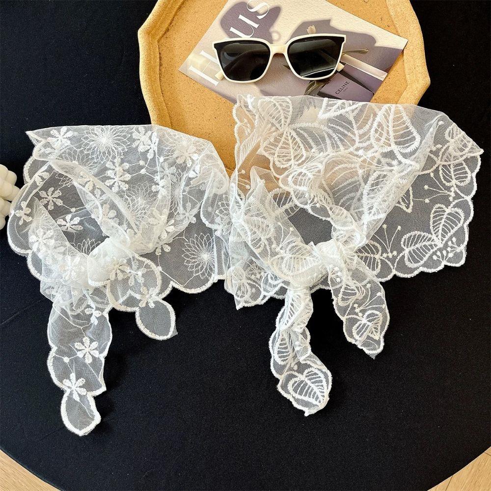 Летний кружевной женский платок с цветочным принтом, милый белый кружевной женский платок в стиле ретро, треугольный платок, дорожные фото, аксессуары для волос для девочек, 2025