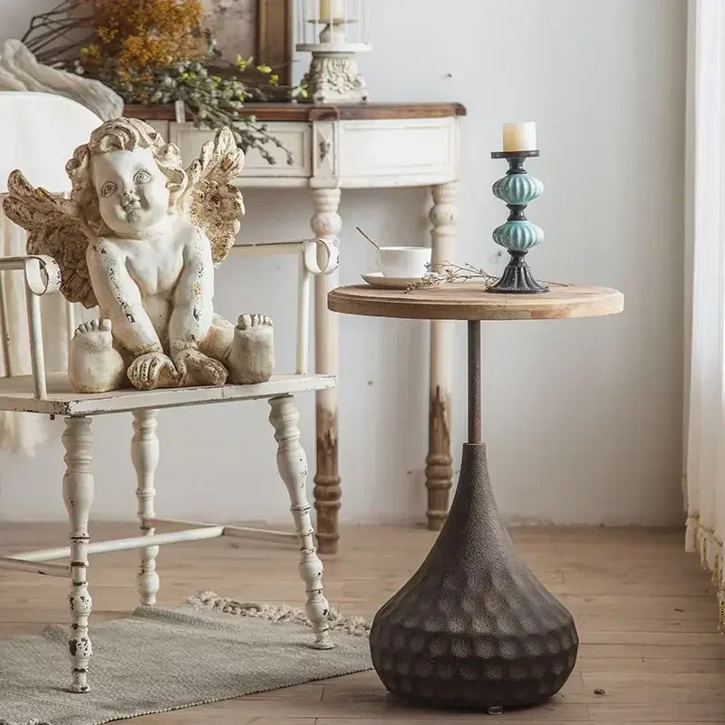 American Retro Small Round Table Cafe Coffee  Decoration Edge Few Roman Columns Old Wrought Iron Corner
