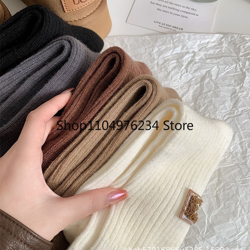 UGCWinter Cozy Thickened Pile Socks Mid Calf Length Casual Cotton Soft Keep Warm Knitted Snow Boot Footwear Letter Print Hosiery