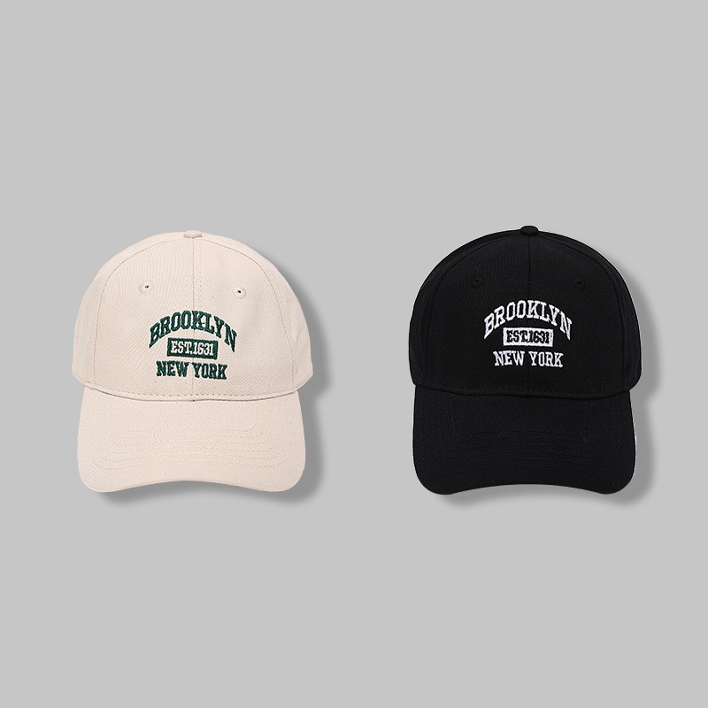 Boné de beisebol bordado com letras elegantes e versáteis para mulheres na primavera e no verão Boné de bico de pato ajustável estilo coreano