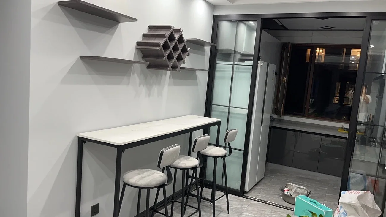 Mesa de bar de parede para uso doméstico, mesa alta para sala de estar, restaurante, leite, loja de chá, mesa longa, balcão de bar com conjunto de cadeiras