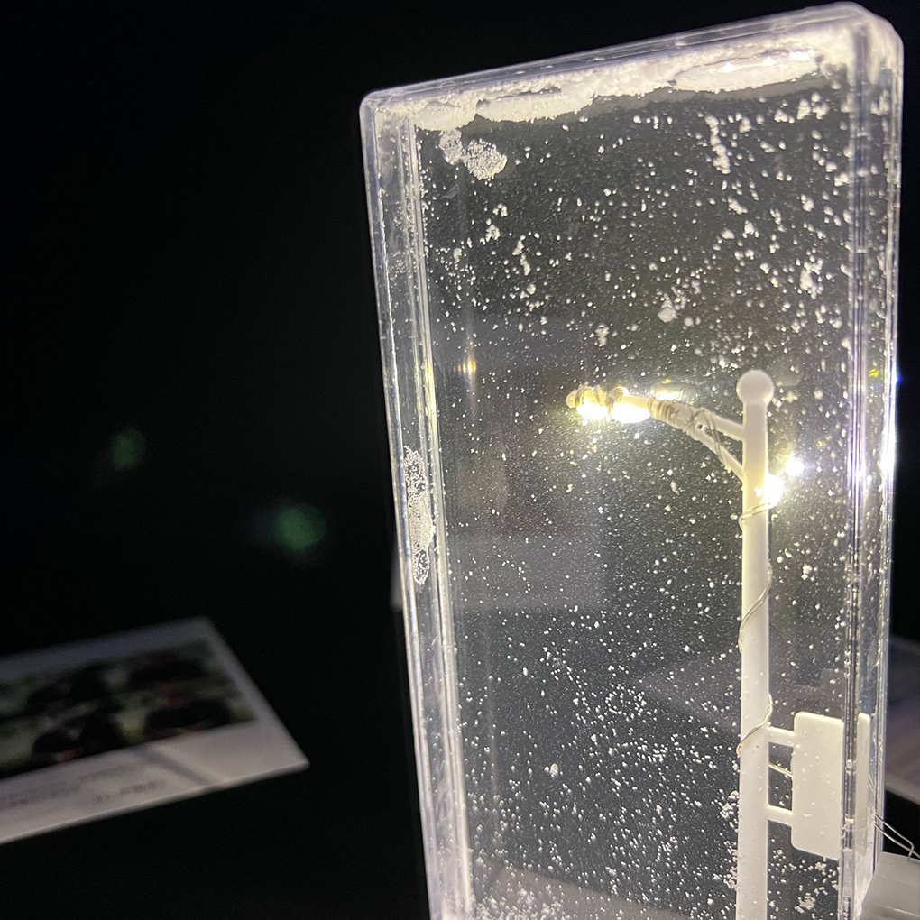 おもちゃ DIY 雪の夜の光のおもちゃ子供の教育操作が簡単クリスマス夜の光ストリート白ロッド