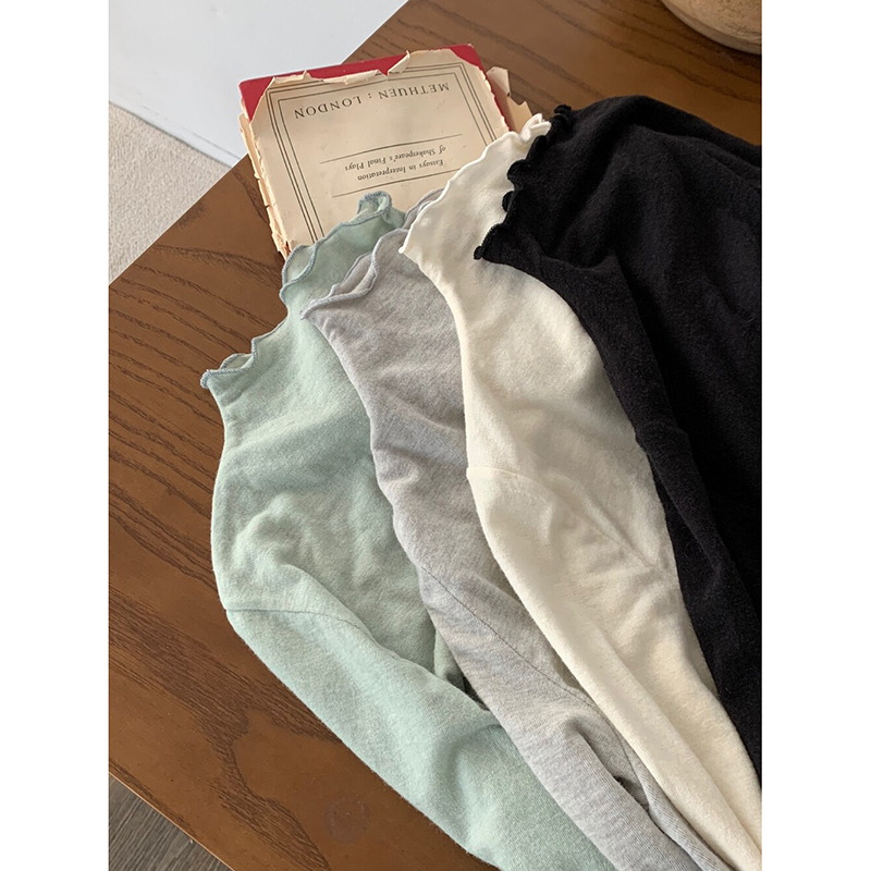 スリムフィット長袖クルーネック Tシャツ女性のベースシャツシンプルなデザイン通勤韓国スタイルトップ春秋