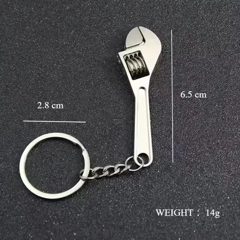 Custom พวงกุญแจส่วนบุคคล Mini ประแจพวงกุญแจเครื่องมือจําลอง Key chain โลหะสร้างสรรค์กระเป๋ารถจี้ผู้ชายของขวัญพิเศษ