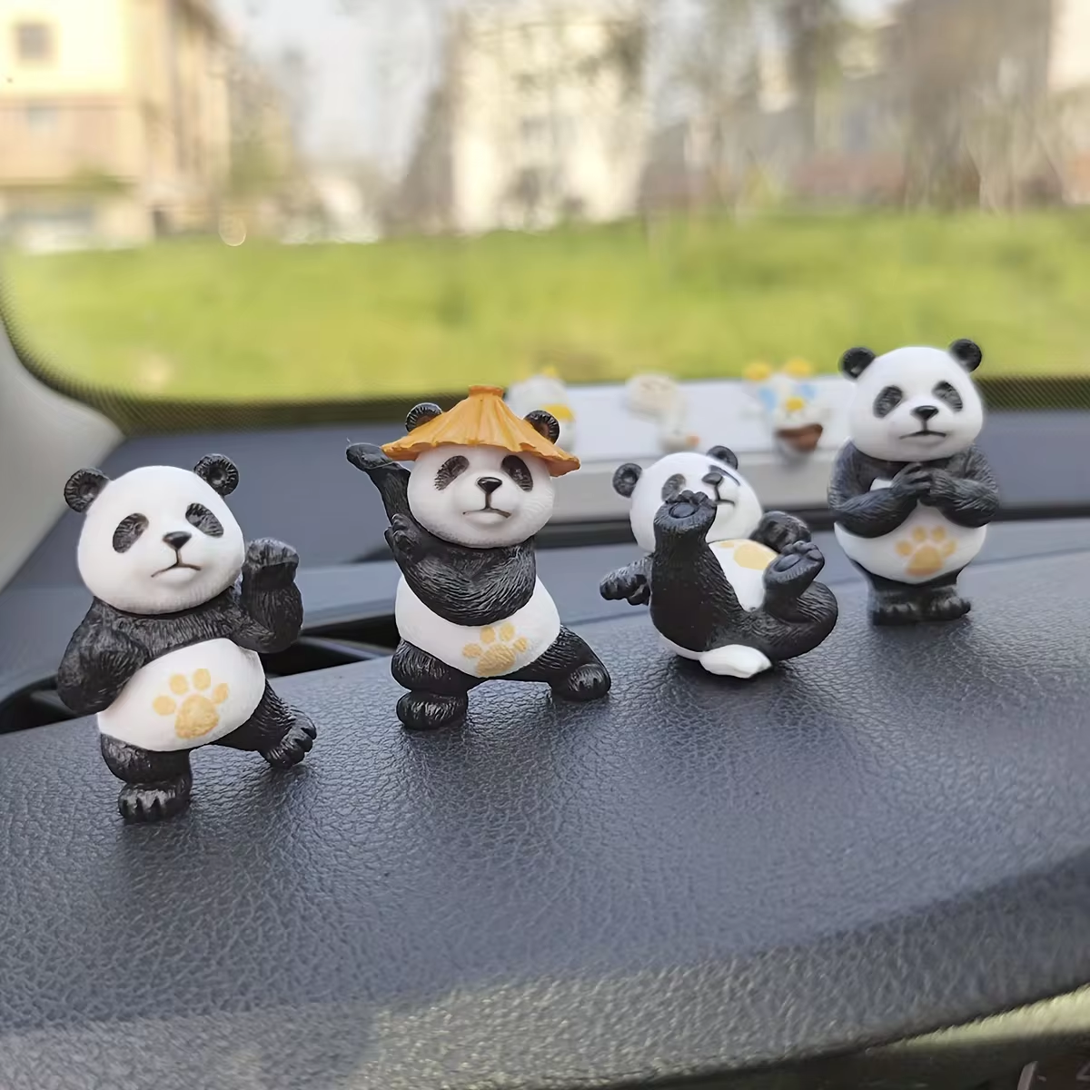 4 teile/satz Panda Design Auto Ornamente Auto Center Konsole Ornamente Büro Schreibtisch Ornamente Kleine Auto Innen Dekoration
