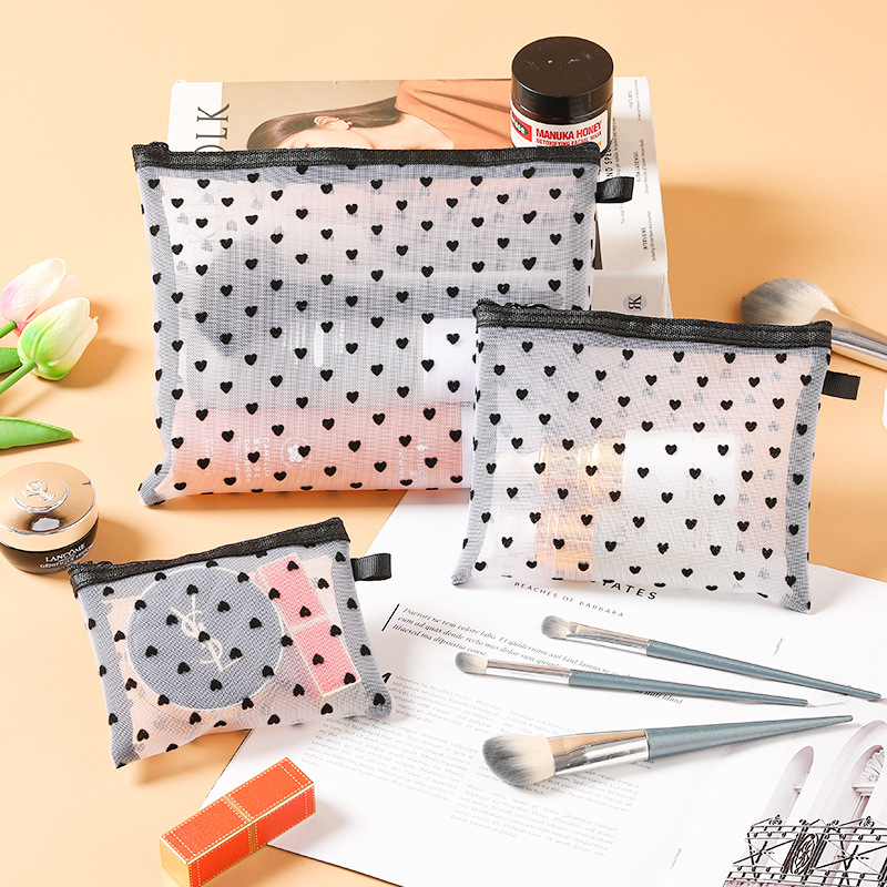 Mini bolsa de maquillaje transparente con forma de corazón para mujer, bolsa de almacenamiento de cosméticos para lápices labiales portátiles, bolsa de maquillaje pequeña Ins Clear Ctue, 1 Uds.