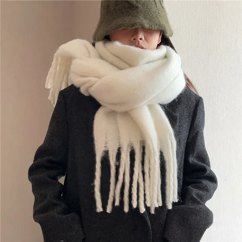 Bufanda de Mohair de invierno para mujer, chal liso y cálido de Cachemira grueso tejido con borlas gruesas, bufanda para mujer y hombre, accesorios para bufanda para pareja