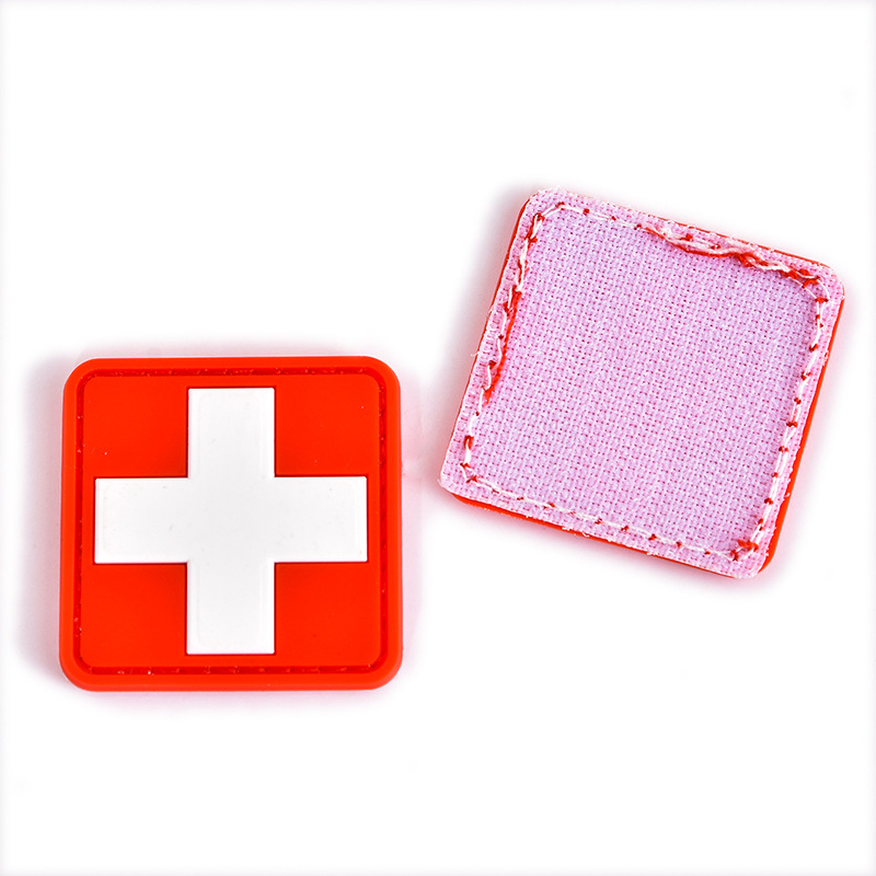 Red Cross Emblem 3D PVC Tactical Patch Hook Backing Attachments for Outdoor Backpack Rubber Medical Badge Rescue Gear Wholesale