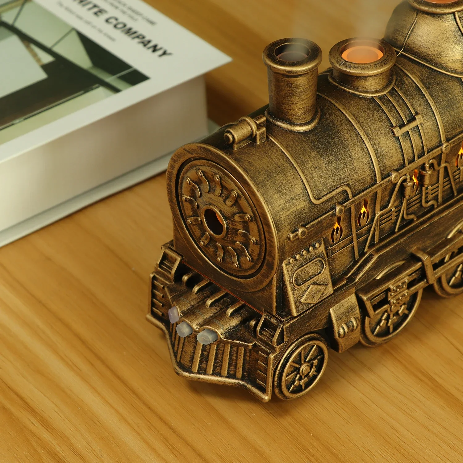 มินิรถไฟรูปร่างน้ํามันหอมระเหยน้ํามันหอมระเหยDiffuserอัลตราโซนิกCool Mist Air Humidifierพร้อมหลอดไฟLED Aroma Difusor Atomizer