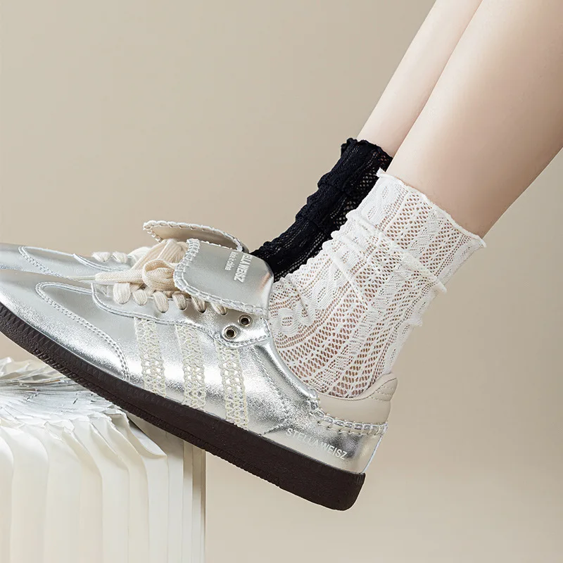 Calcetines cortos de encaje de verano para mujer, calcetines japoneses adorables con volantes, calcetines de princesa estilo Lolita de encaje de algodón calados, calcetines de alta calidad