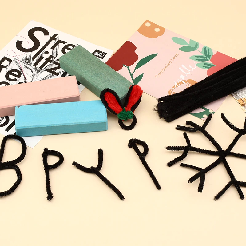 100PCS Kleurrijke Chenille Stem Twisted Rod Wolwortel Pluizige Bar Ijzerdraad DIY Handwerk Draaien Decoraties Pijpreinigers Pluche