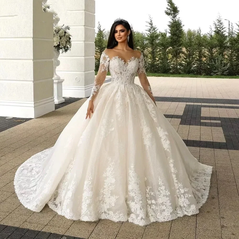 Abiti da sposa da chiesa con collo illusione personalizzato Abito a maniche lunghe Abito da sposa con perline in pizzo Abito da ballo Abiti da sposa da donna