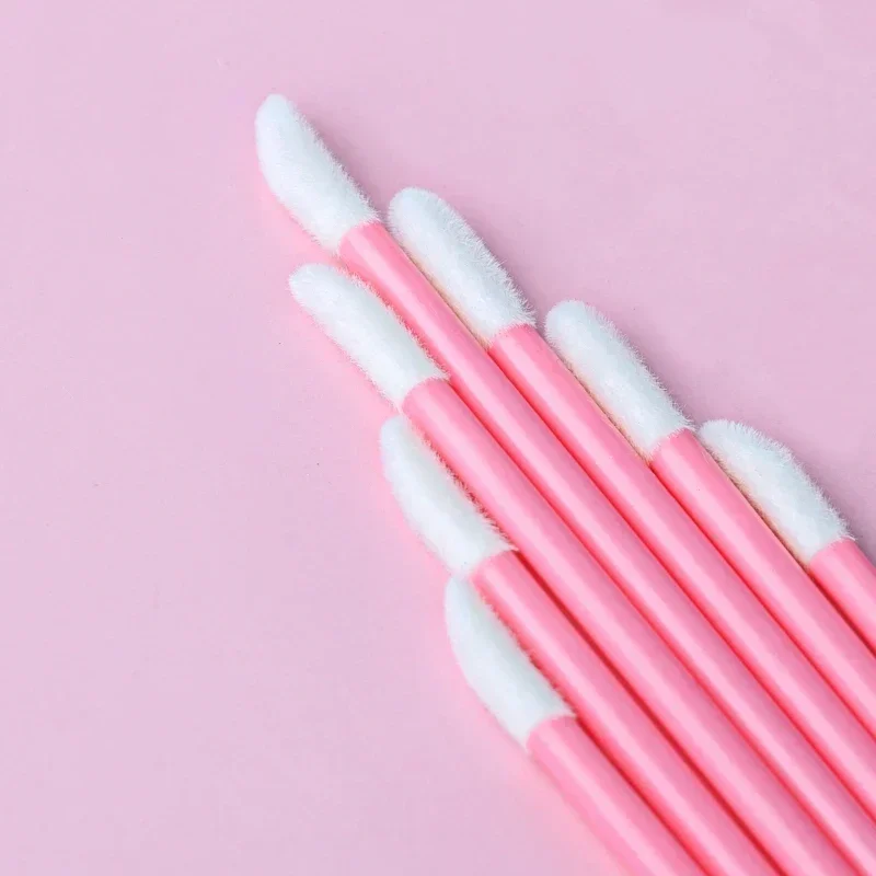 50/100PCS ขายส่งผู้หญิงอุปกรณ์เสริมลิปสติก Hotting แต่งหน้า Disposable Lip Brush GLOSS Wands Applicator Perfect Best Make Up