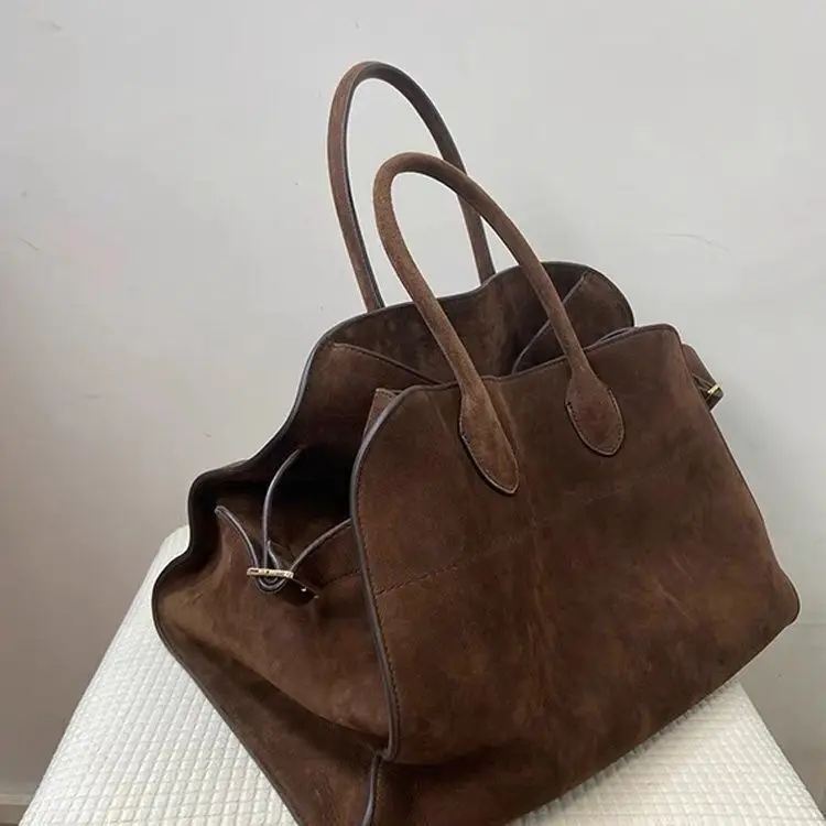 New Style in autumn winter Ladies' Top-handle Bag High-end Feel Niche Design Large Capacity Vintage Commute Handbag For  Season
