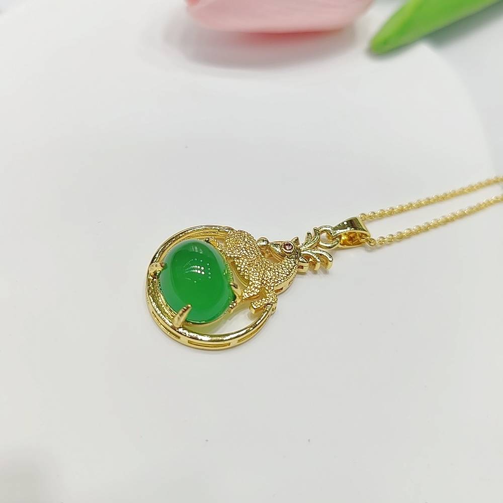 Natural Jade Calcedônia Cervo Colar Pingente para Mulheres, Pingentes Crisoprase Incrustados, Encantos Da Moda, Presentes Da Joalheria