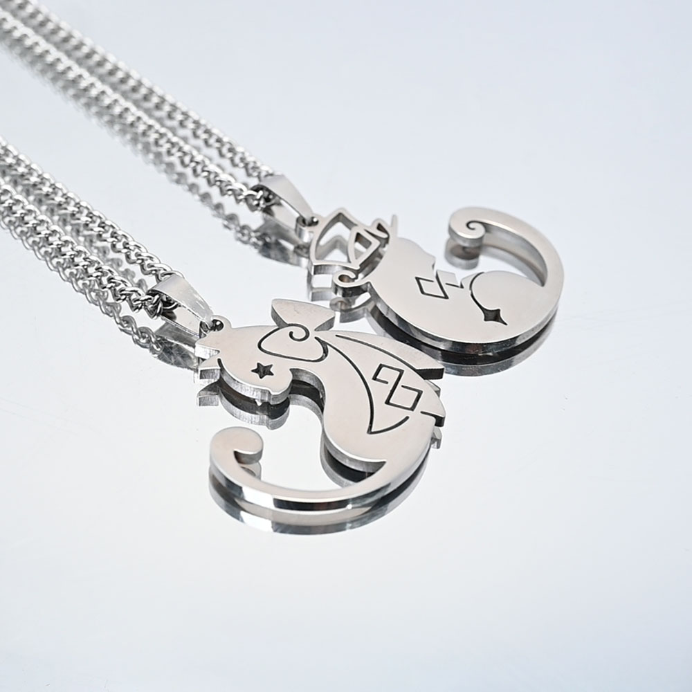 Collana in acciaio al titanio Gioco Impatto Portachiavi Lynette Lyney Mago Gatti Tema Cosplay Ciondolo Coppia di gioielli in metallo Accessori
