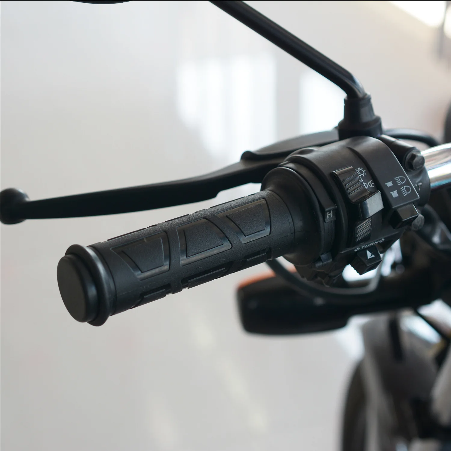 Empuñaduras calefactables para motocicleta, ATV, Scooter, manguitos más cálidos para manillar con interruptor para controlar la temperatura para manillar de 22mm, invierno