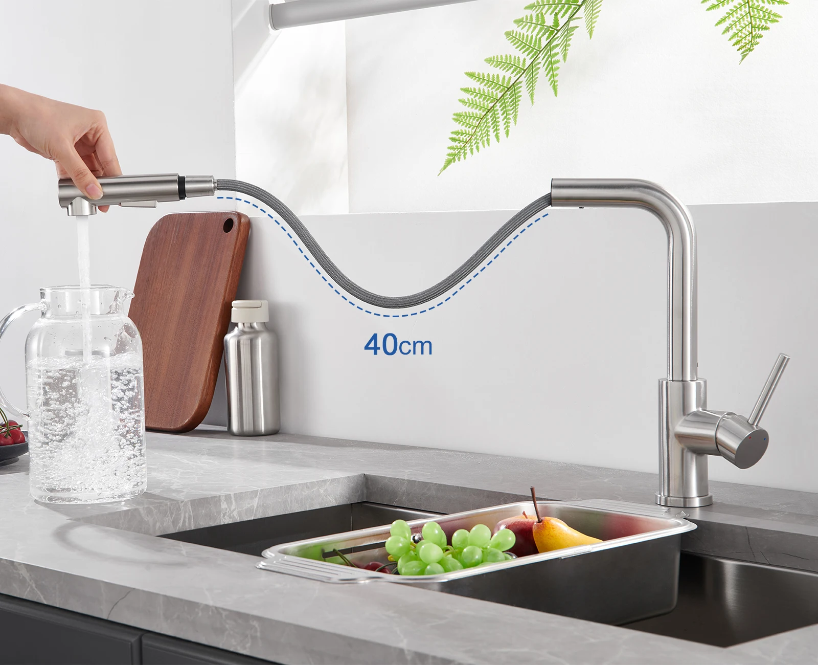 Robinet de cuisine extractible Oeegoo, 360 ° Robinet de cuisine pivotant avec douche extensible, robinet d'évier haute pression avec 2 Modes de pulvérisation