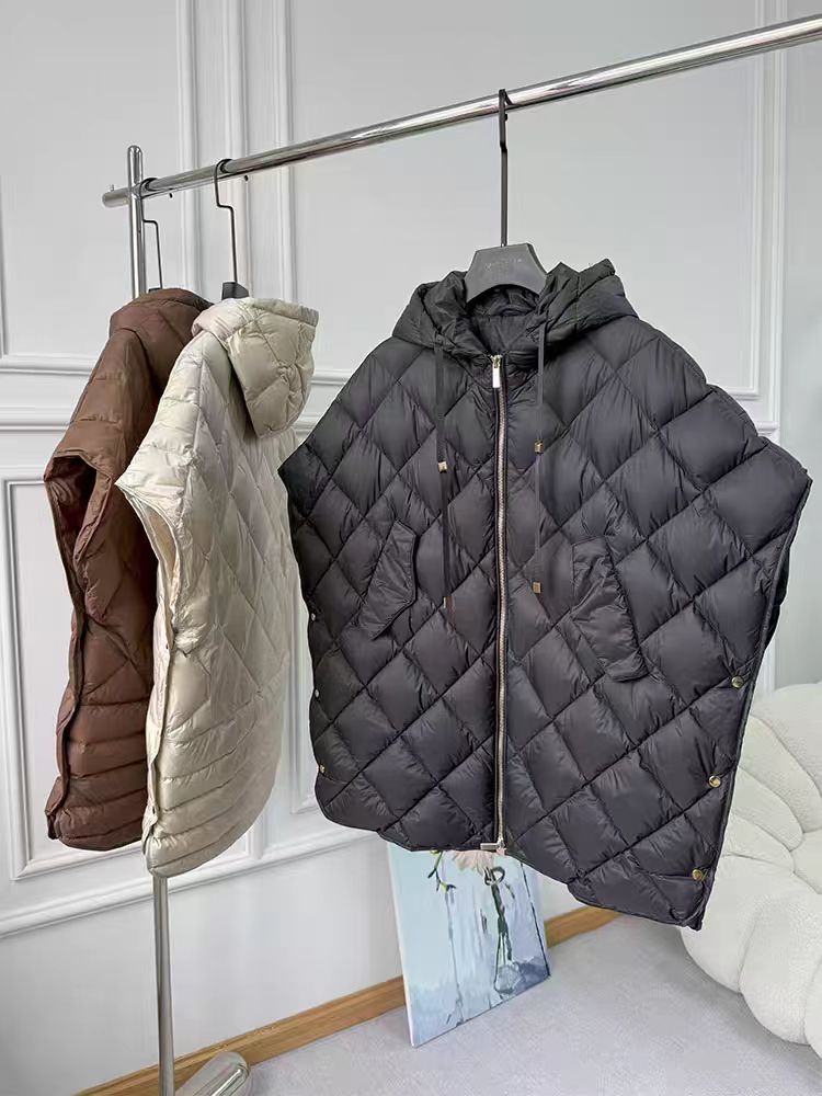 バットスリーブフグダウンチョッキ、ルーズフード付きコート、ノースリーブコート、特大のストリートウェア、白いダックダウン、暖かいファッション、冬90%