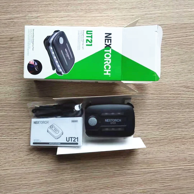 Nari UT21 Nặng Cảm Biến Chuyển Động Đỏ Xanh Dương Blaster LED Vai Ánh Sáng Nhấp Nháy An Ninh Tuần Tra 360 ° Xoay Đa Năng NEXTORCH