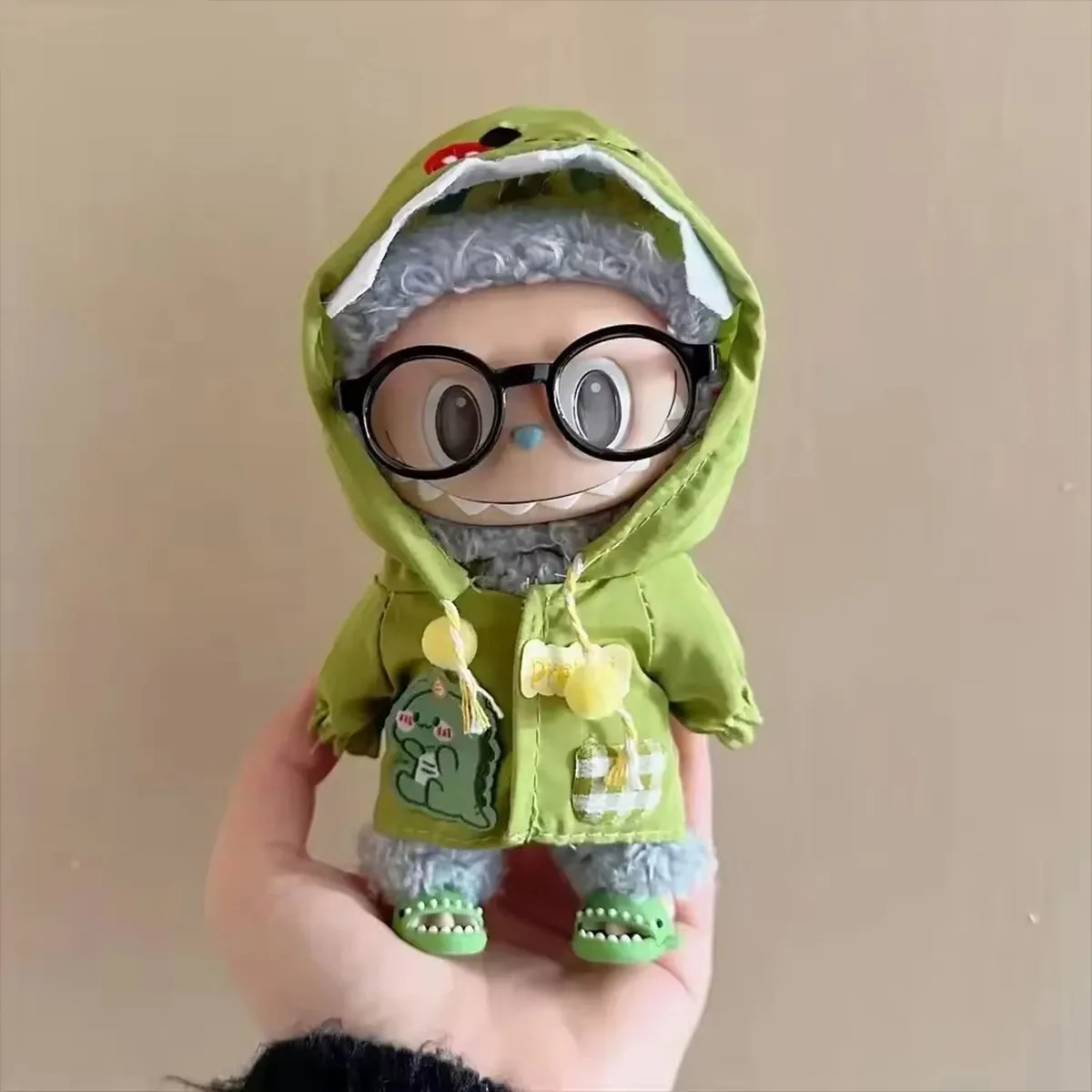 Mini pluszowe ubranka dla lalek akcesoria do stroju dinozaur zestaw płaszczy przeciwdeszczowych dla Labubu Idol V1 V2 ubranka dla lalki prezent