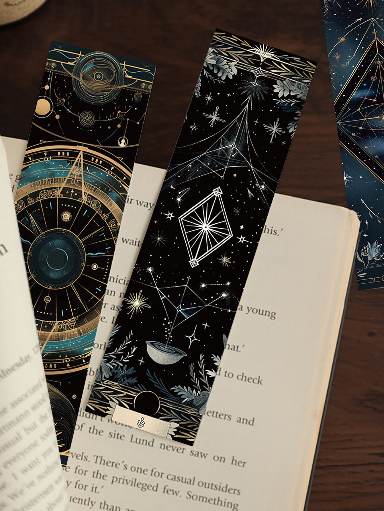 30pcs Baroque bookmarks Reading pages Book annotated notebooks Paper cards Cosmic decoration Creative Student Gift stationery