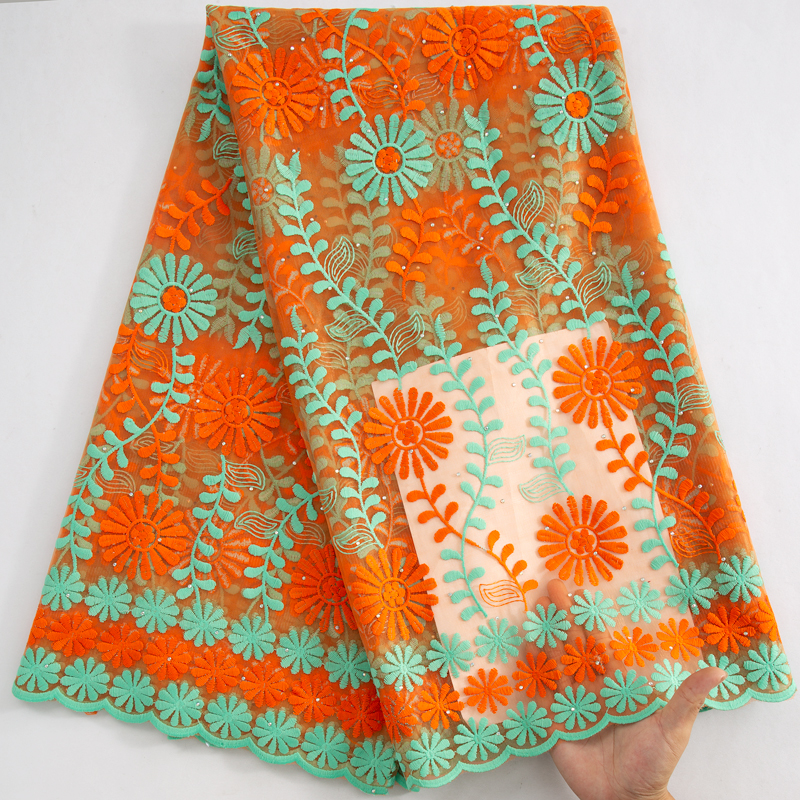 Luxuriöser afrikanischer Mesh-Spitzenstoff mit Kristallen, 2024, hohe Qualität, 5 Yards, französischer bestickter Tüll-Spitzenstoff, Kleider für Frauen A3595