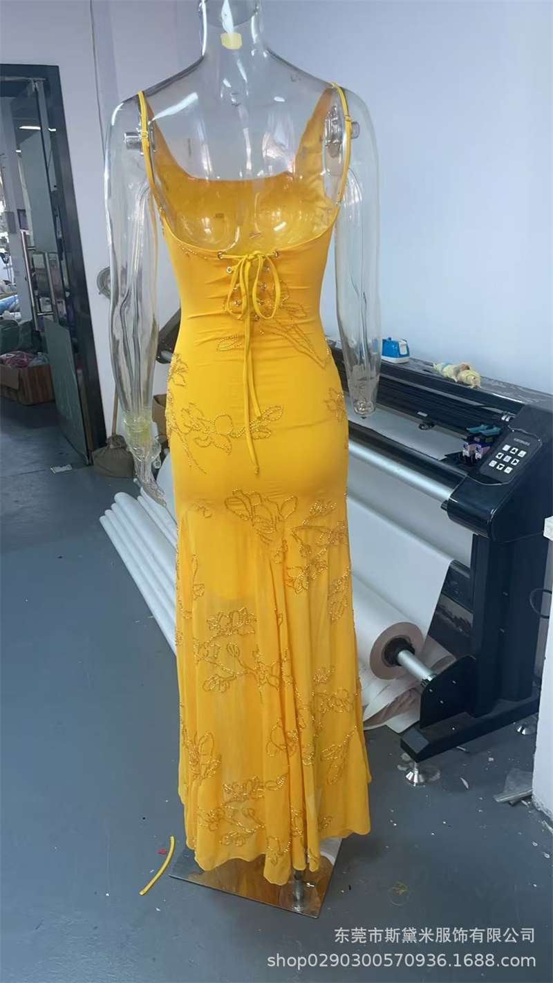 Robe de bal jaune perlée pour femmes, Sexy, à rayures, sans manches, longue Robe de soirée, dos à lacets, Robe formelle d'anniversaire, tapis rouge