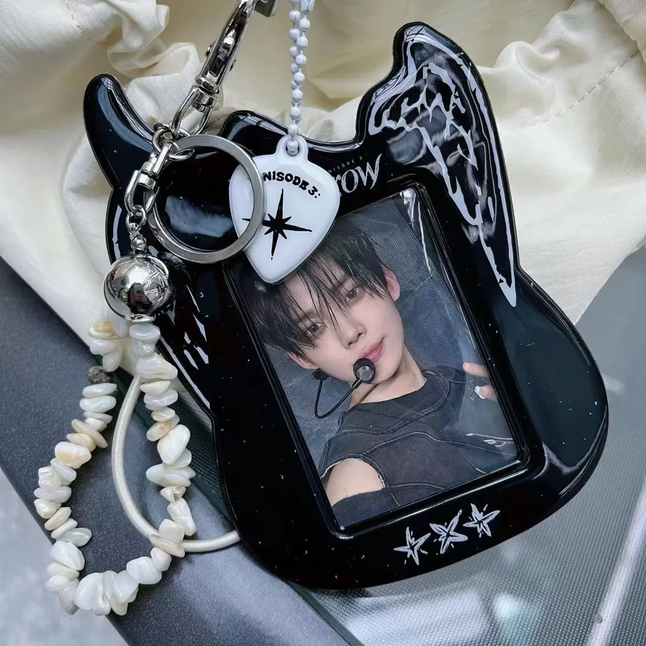 Korean Y2K Black Cool Guitar PVC Card Holder Kpop Idol 3-inch Photocard Hollow Display Pendant for Bag Keychian ID Bus Card Case