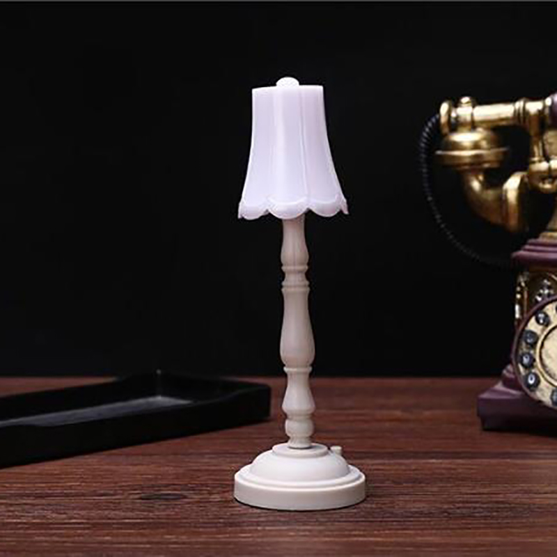 1:12 Miniaturowa lampa podłogowa LED do domku dla lalek Zabawka do domku dla lalek