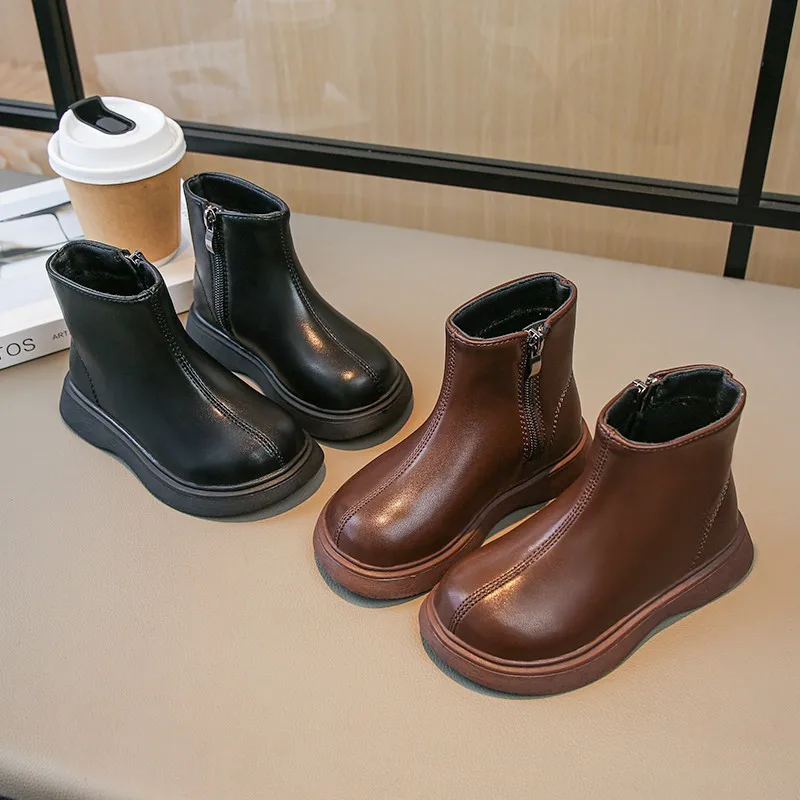 Crianças botas de moda simples meninas tornozelo bota preto crianças botas de couro curto zíper lateral fundo grosso outono inverno 2024 novo