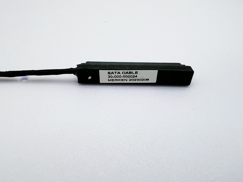 Ce câble SATA convient au X86-P5 N100/N305 et d'autres modèles. Veuillez contacter le service client avant d'acheter.
