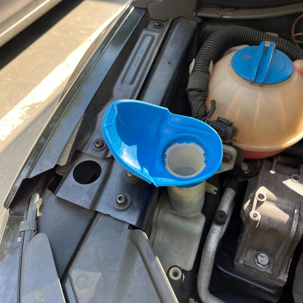 6V 0955485   6V0 955 485 ワイパーウォッシャー液リザーバータンクボトルカバーキャップ蓋プラスチックブルーアウディ用 VW 車の交換部品