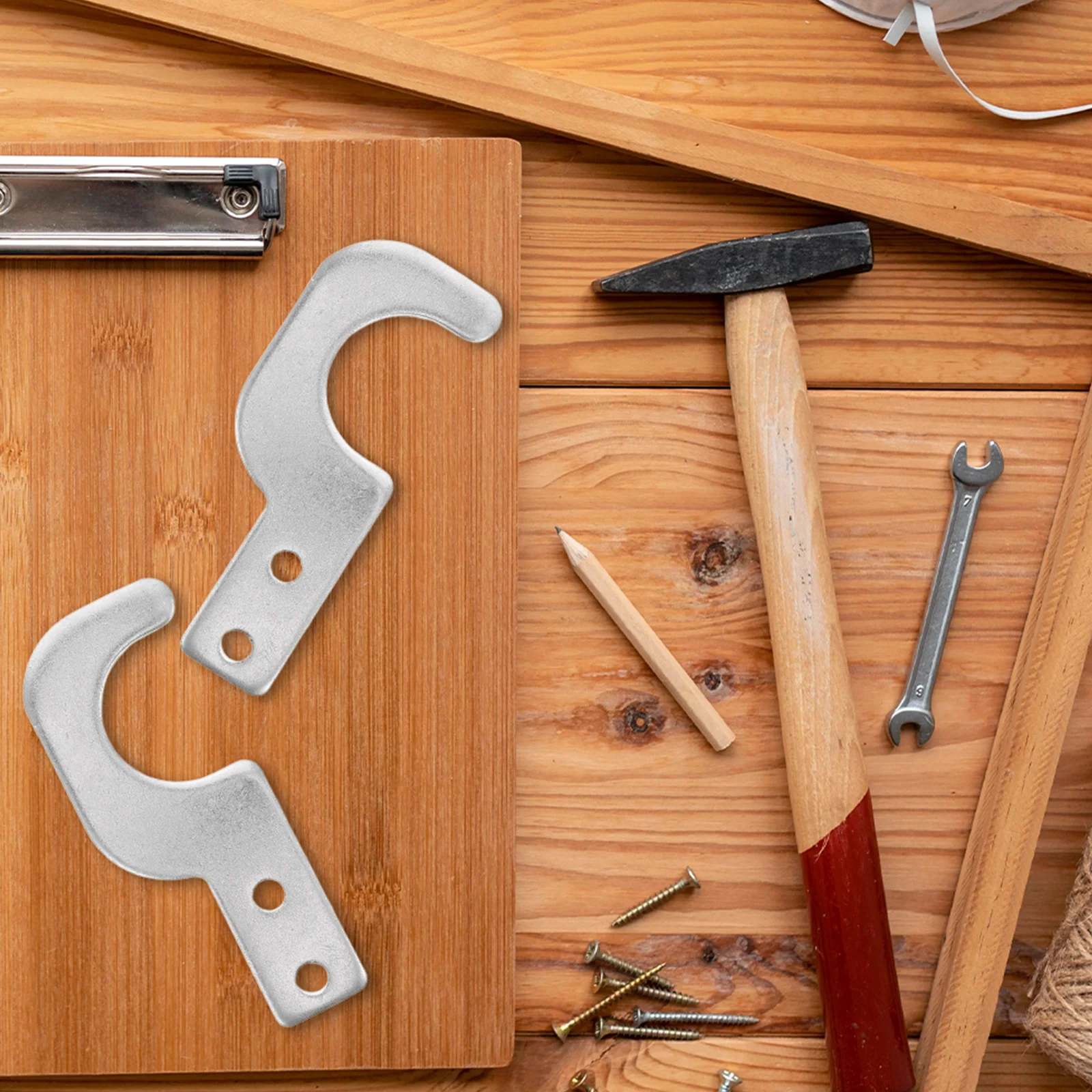 2pcs Scaffold Board Hooks Heavy Duty Locking Clamps Scaffolding Accessories Platform Tools Safe Operation