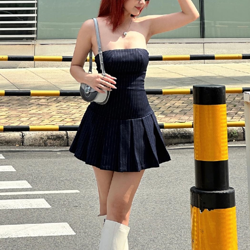 WhereMery koreańska moda damska sukienka trapezowa Y2K bez rękawów głęboki dekolt plisowane sukienki w paski wiosna lato elegancka szczupła Vestidos