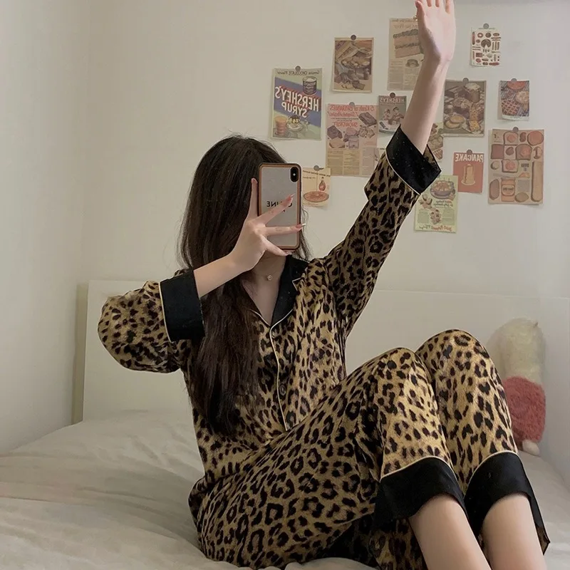 Tailândia primavera e outono pijamas conjunto moda feminina leopardo impressão de manga comprida pijamas loungewear senhoras luxo homewear