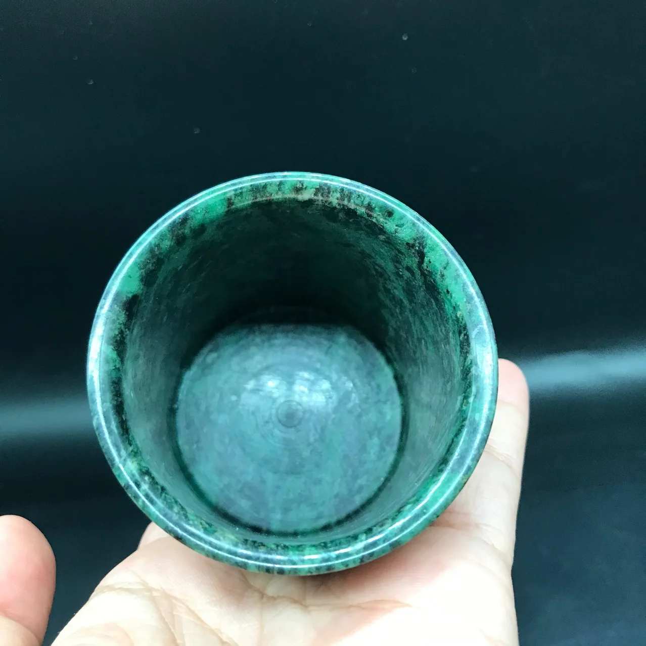 ธรรมชาติทิเบตหยกยา Wang Shi Teacup Serpentine หยกเข็มขัดแม่เหล็กสุขภาพถ้วย