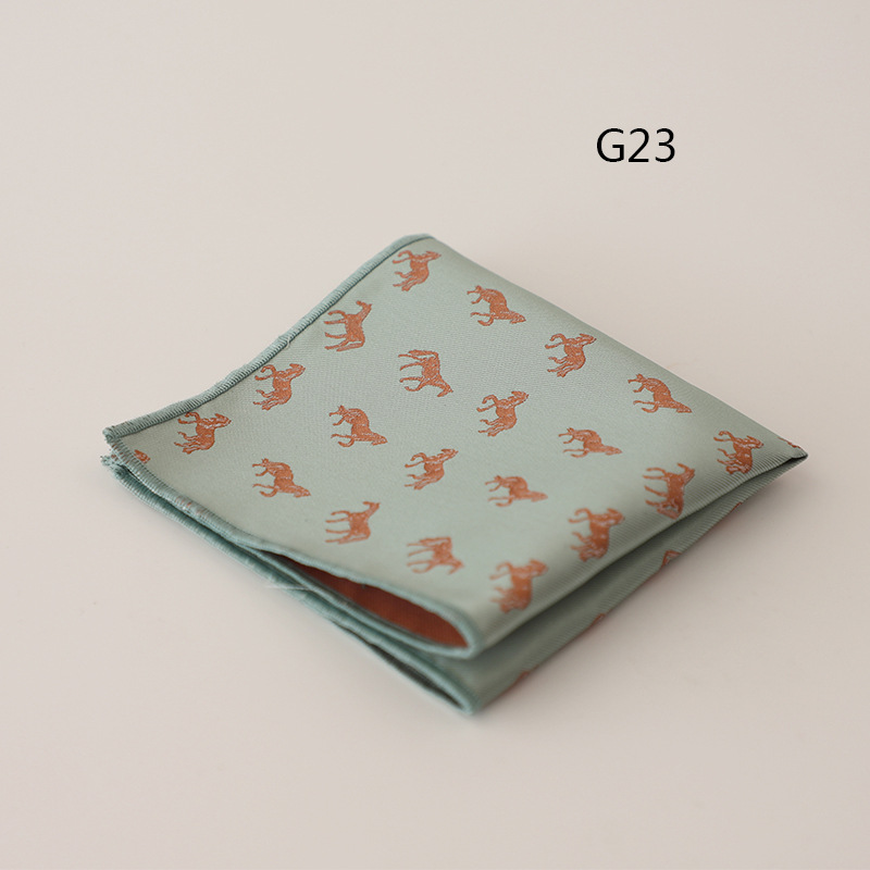 2025 ใหม่หรูหรากระเป๋าสแควร์การ์ตูนลายผ้าเช็ดหน้าสีเขียว Polka Dot โพลีเอสเตอร์ Hanky งานแต่งงานชุดของขวัญ