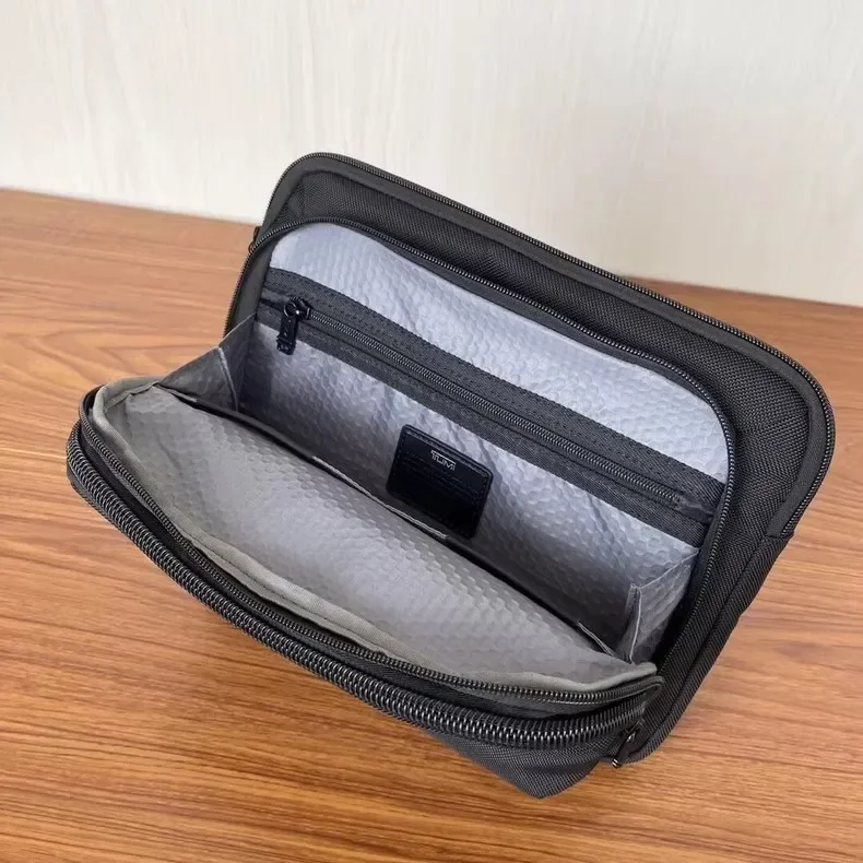 Borsa a tracolla piccola borsa quadrata orizzontale moda uomo in nylon balistico serie Alpha Bravo 232796D