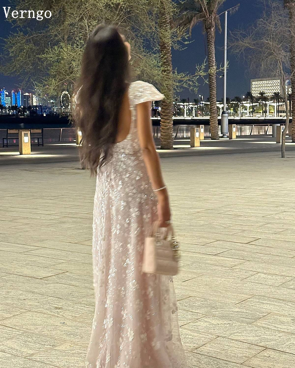 Verngo-Robe de Patients en Tulle à Col Rond et Manches Courtes, Coupe Trapèze, Fermeture Éclair, Élégante, Personnalisée