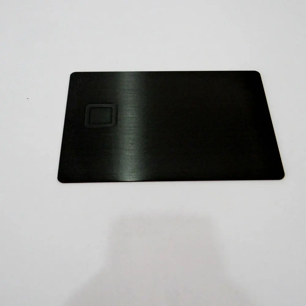 1 Chiếc Miễn Phí Vận Chuyển Trống 4442/4428 Chip Khe Cắm Kim Loại Thẻ Kinh Doanh, Kim Loại Thẻ Tín Dụng Với Dây Và Chữ Ký