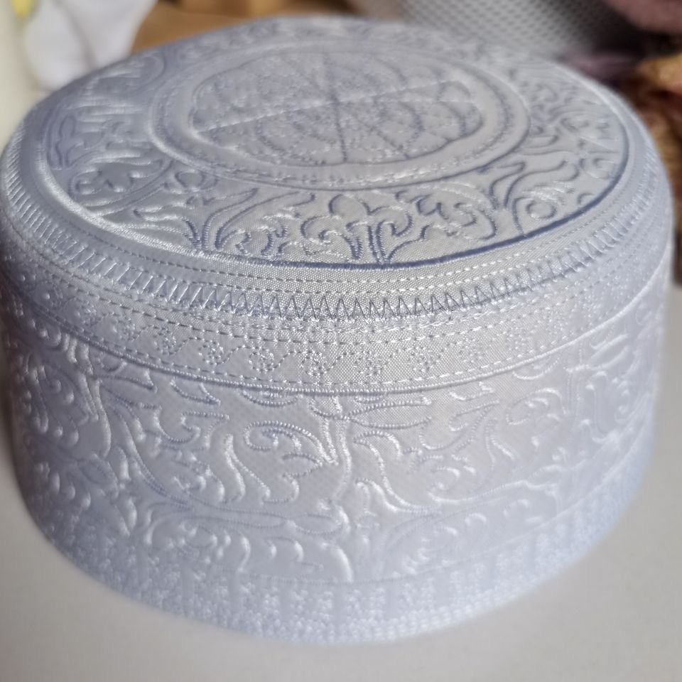 Bonés muçulmanos para homens roupas produtos fiscais turquia frete grátis oração branco chapéu judeu kippa islâmico kufi topi bordado 03342