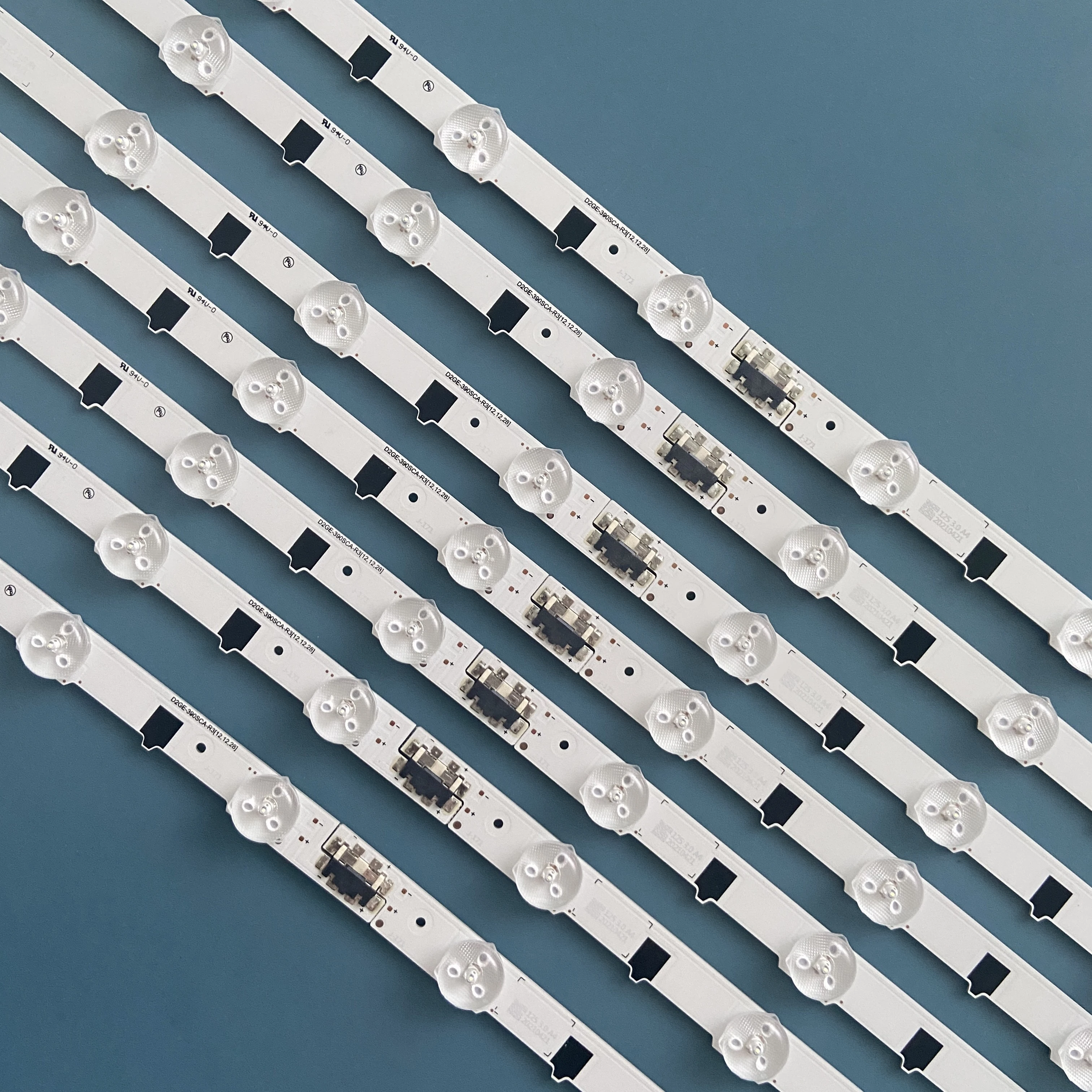 14 sztuk taśma LED dla UE39F5000AK UE39F5000AW UE39F5300 UE39F5500AK UE39F5030AK UE39F5500 BN96-25302A BN96-25303A 27896A 27897A