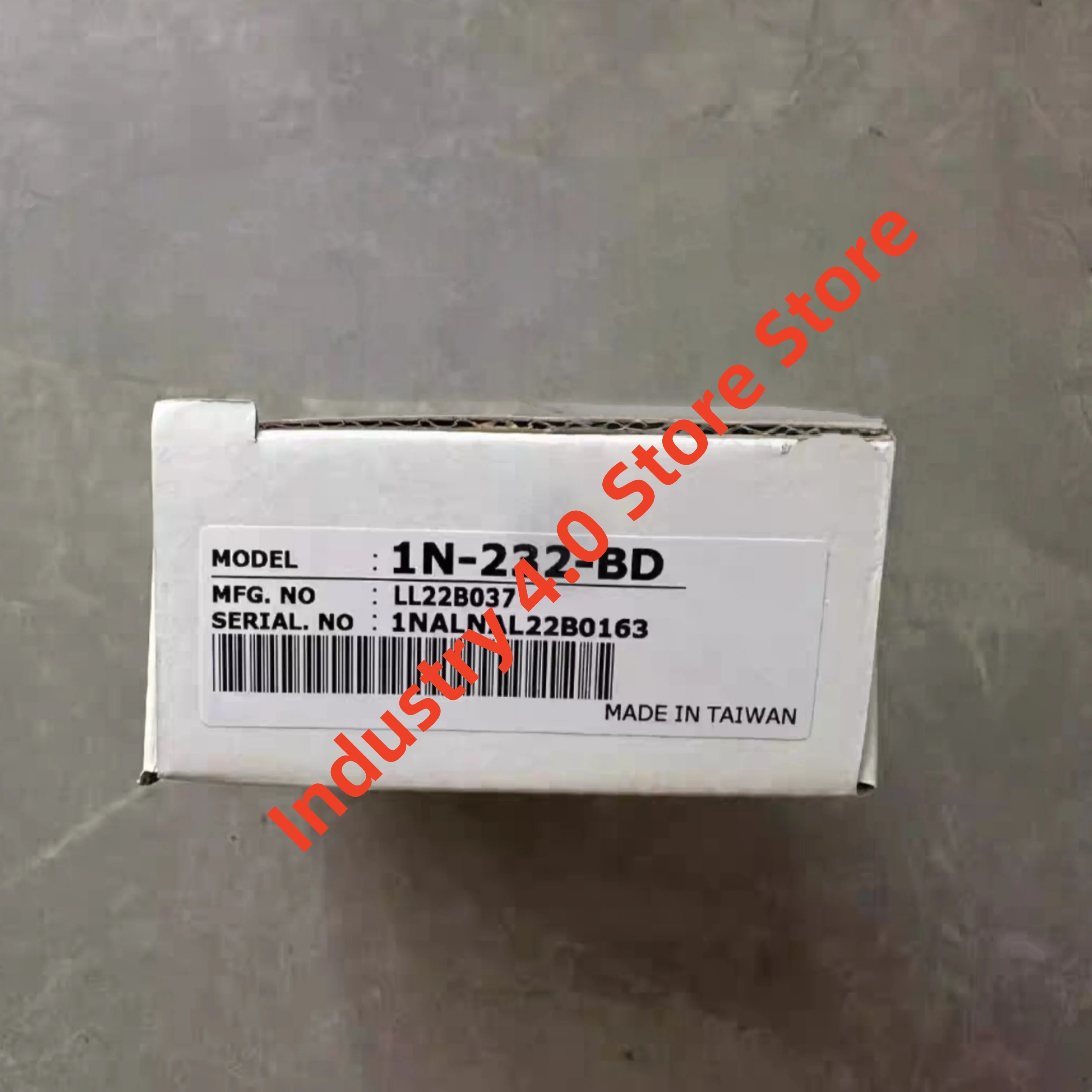 Módulo PLC AX1N-60MR-ES nuevo en caja AX1N-60MT