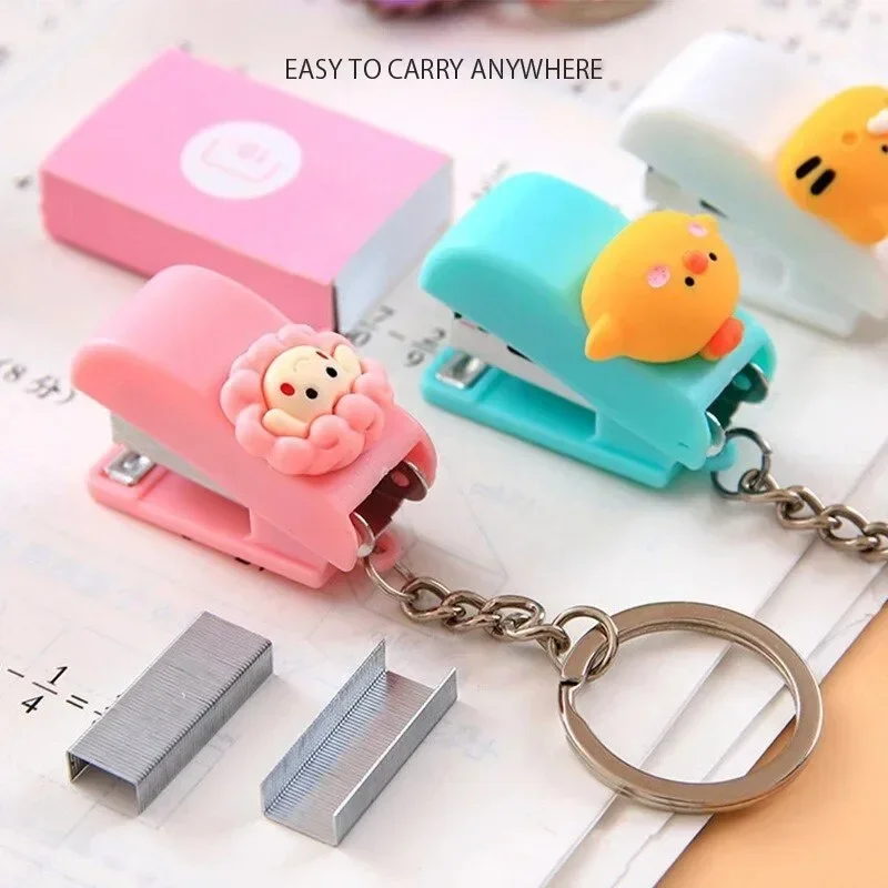 Mini agrafeuse de dessin animé, porte-clés, trompette animale Kawaii, agrafeuse pour livre, Machines à relier le papier, papeterie pour étudiants, accessoires de bureau mignons