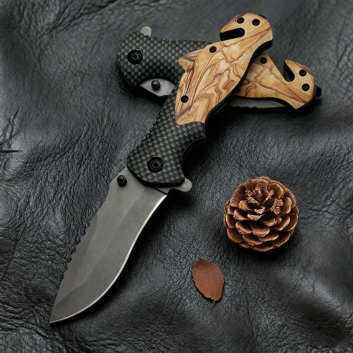 Multi-Functional Safety Folding Knife EDC Pocket Knife with Lock Fruit Knife for Outdoor Survival Camping
