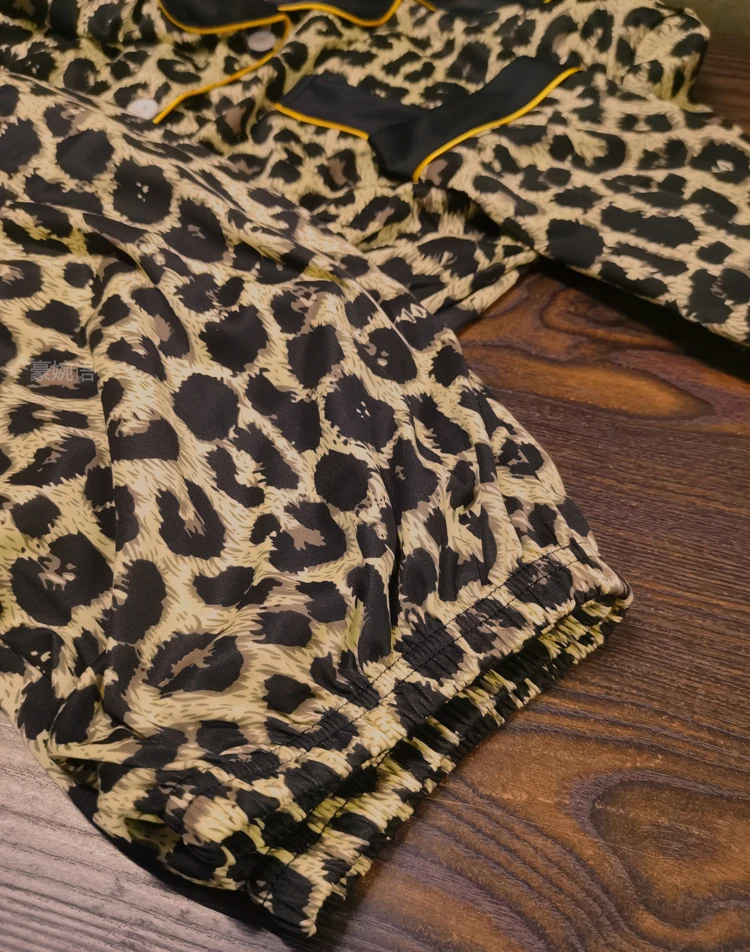 Tailândia primavera e outono pijamas conjunto moda feminina leopardo impressão de manga comprida pijamas loungewear senhoras luxo homewear